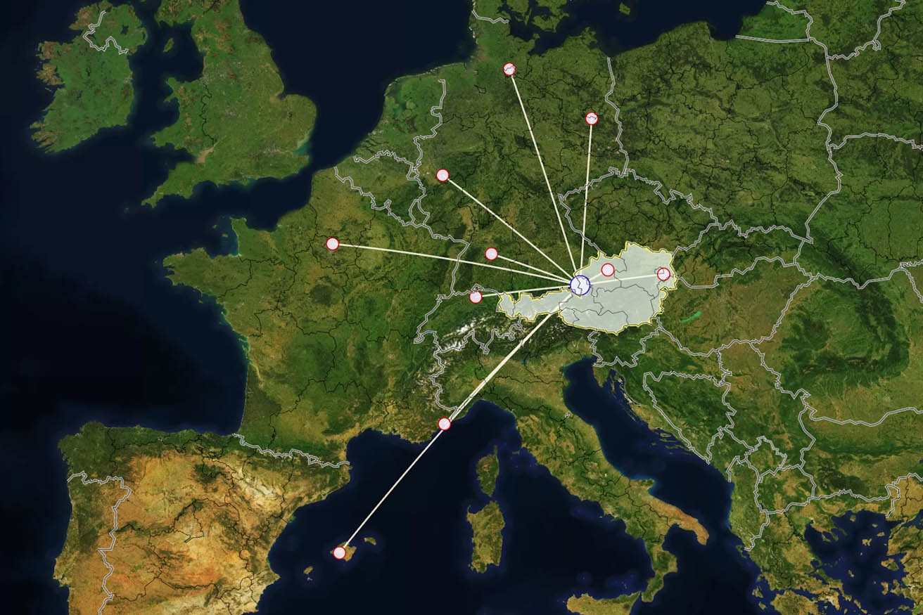 Country Profiles - Salzburg 21 - Page 1